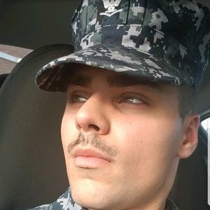 Meet your Posher, Thomas